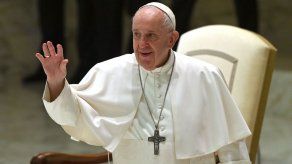El papa Francisco recibió la segunda dosis de la vacuna y está inmunizado El papa Francisco recibió la segunda dosis de la vacuna y está inmunizado