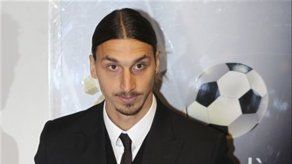 Ibrahimovic gana premio al jugador del año en la liga italiana