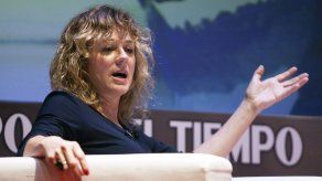 Emma Suárez: Almodóvar es un cineasta que controla todo lo que pasa