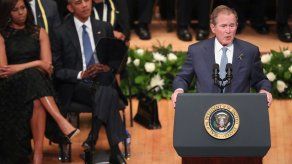 George Bush tendría la intención de votar a Clinton