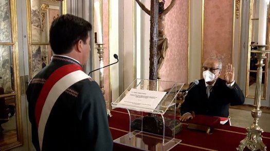 Renuncia el primer ministro peruano Aníbal Torres
