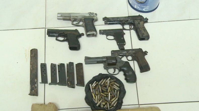 Buscan penalizar introducción de armas y celulares a centros penitenciarios