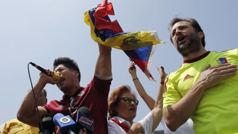 Constituyente tomará control de poderes públicos en Venezuela