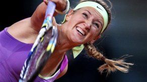Azarenka y Sharapova avanzan en Stuttgart