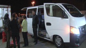 Delincuentes hieren a un hombre durante asalto a bus pirata
