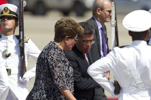 Rousseff y Lula llegan a Caracas para asistir al funeral de Chávez