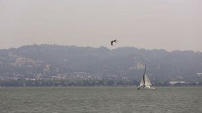 Neblina y olor a humo por incendios afecta a Sacramento