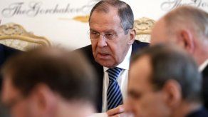 Lavrov: militares rusos se ocupan del mantenimiento de equipos en Venezuela