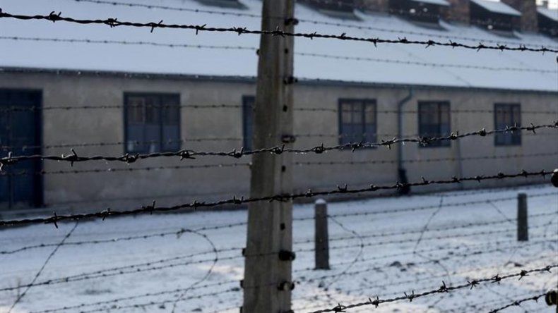 Israel y Polonia acuerdan abrir un dialogo inmediato sobre ley del Holocausto