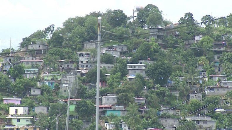 Familias en riesgo por deslizamiento de tierra en San Miguelito serán reubicadas