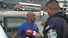 Sancionan a peatones por no utilizar la línea de seguridad