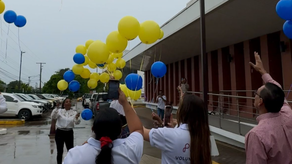 Liberan globos con semillas de guayacán Liberan globos con semillas de guayacán