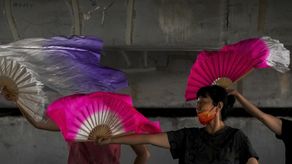 Se calcula que los daños totales sumaron unos 65 millones de yuan (9,6 millones de dólares), de acuerdo con medios locales citados por el diario Global Times.