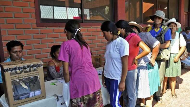 Evo Morales alarmado por golpizas y ataques a mujeres en Bolivia