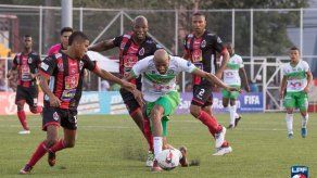 Con goles de Medina y Ward