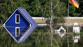 Río Elba se desborda en el norte de Alemania