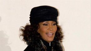 Bobby Brown admite haberle pegado a Whitney Houston