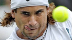 Ferrer inicia con victoria su defensa del título en Tokio