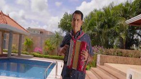 Así no se le pega a un hombre