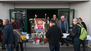 Desde que se supo el origen de la sospechosa, las redes sociales de ultraderecha se llenaron de mensajes vinculando el crimen a la inmigración irregular.