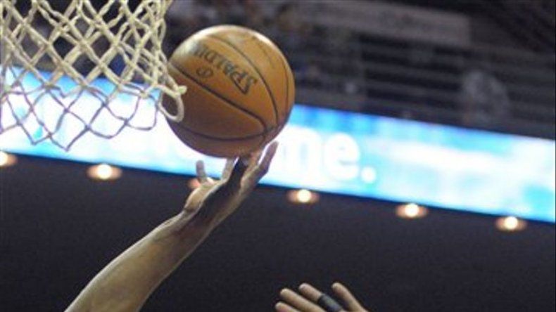 Shaq regresa por todo lo alto y los Suns ganan