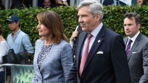 El príncipe Guillermo dedica un cariñoso comentario a los padres de su esposa Catalina