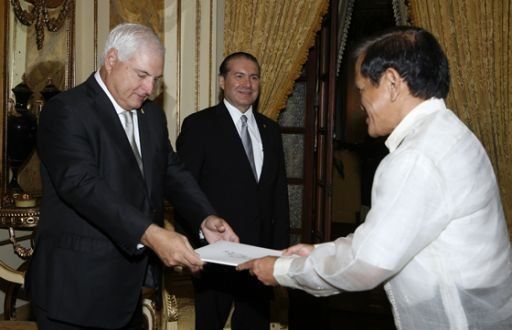 Nuevos embajadores presentan credenciales ante Gobierno panameño