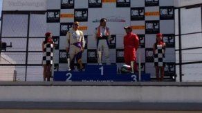 Piloto panameño Gianni Alessandria es tercero en GT3 en Italia