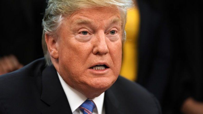 Trump demanda a dos bancos para bloquear citación en el Congreso