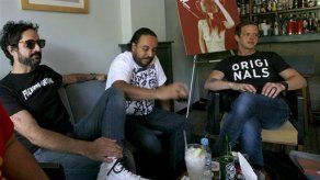 Molotov cantará polémico tema en gira en EEUU