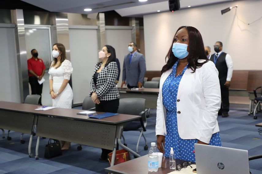 La Asamblea Nacional aprobó este martes en un debate mixto (virtual y presencia)&nbsp;  el proyecto de  Ley 567 que crea el Sistema de Garantías y Protección Integral de los Derechos de la Niñez y la Adolescencia.