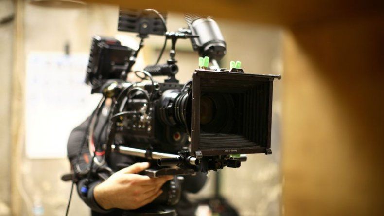 Alumnos Escuela de Cine en Cuba hacen ejercicio académico en Sierra Maestra