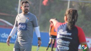 Nacho Quintana, entrenador de la Selección Femenina de Fútbol.