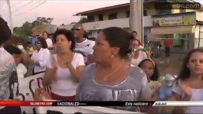 Residentes de La Toscana vuelven a cerrar vía en Juan Díaz