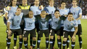 Tabárez confirma a Suárez en lista definitiva de Uruguay