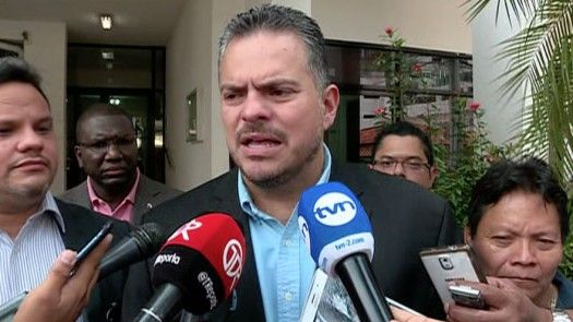 PRD presenta denuncia por uso indebido de su bandera en protesta de CD
