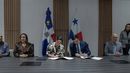 Panamá y República Dominicana firman convenio.