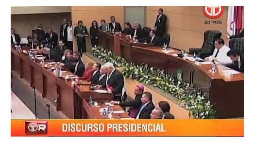 Panameño aquí está tu plata, presidente Martinelli en informe