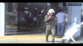 Se registra robo en Banco Nacional de Ave. 12 de octubre