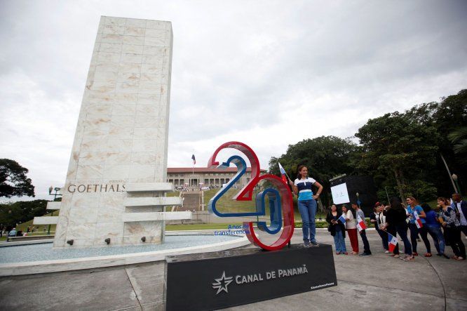 Panamá conmemora los 20 años de la transferencia del Canal