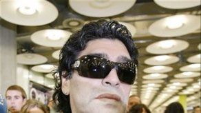 Maradona llega a España como nuevo técnico de Argentina