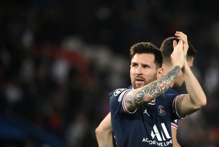 Con doblete de Messi el PSG remonta al Leipzig en Champions