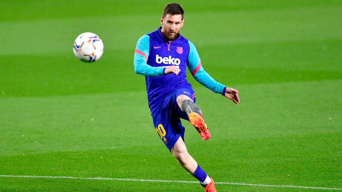 Manchester City no piensa en absoluto en Messi, asegura Guardiola