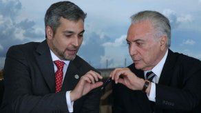 Presidentes de Paraguay y Brasil autorizan construcción de dos puentes entre ambos países