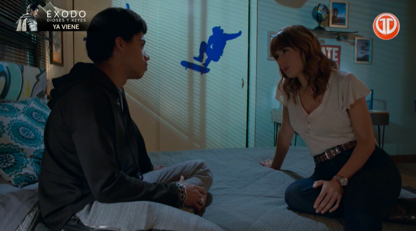 ENFERMERAS | Alex le explica a Lucas sobre su adopción