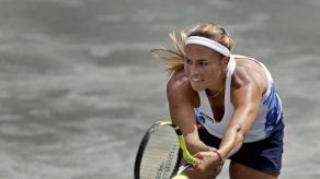 Puig es eliminada en segunda ronda en Charleston