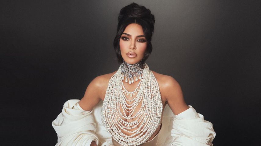 Kim Kardashian insinúa un posible nuevo romance