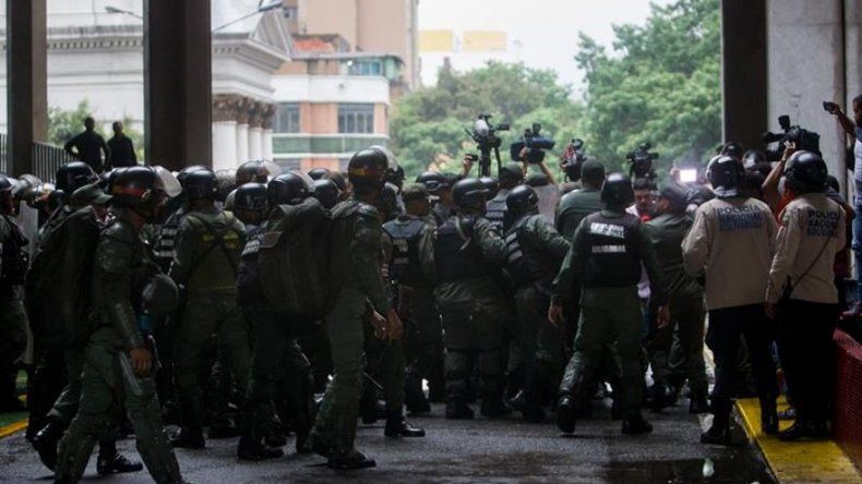 La oposición marchará hacia oficinas electorales en cada ciudad de Venezuela