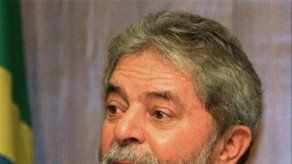 Lula pide euforia comedida por éxitos económicos