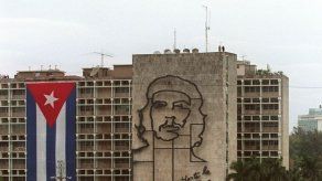 Cuba retoma limitadamente trabajo consular en EEUU